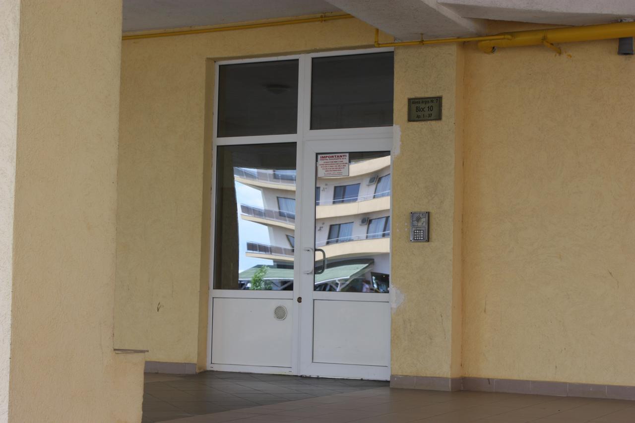Apartament Summerland ママイア エクステリア 写真